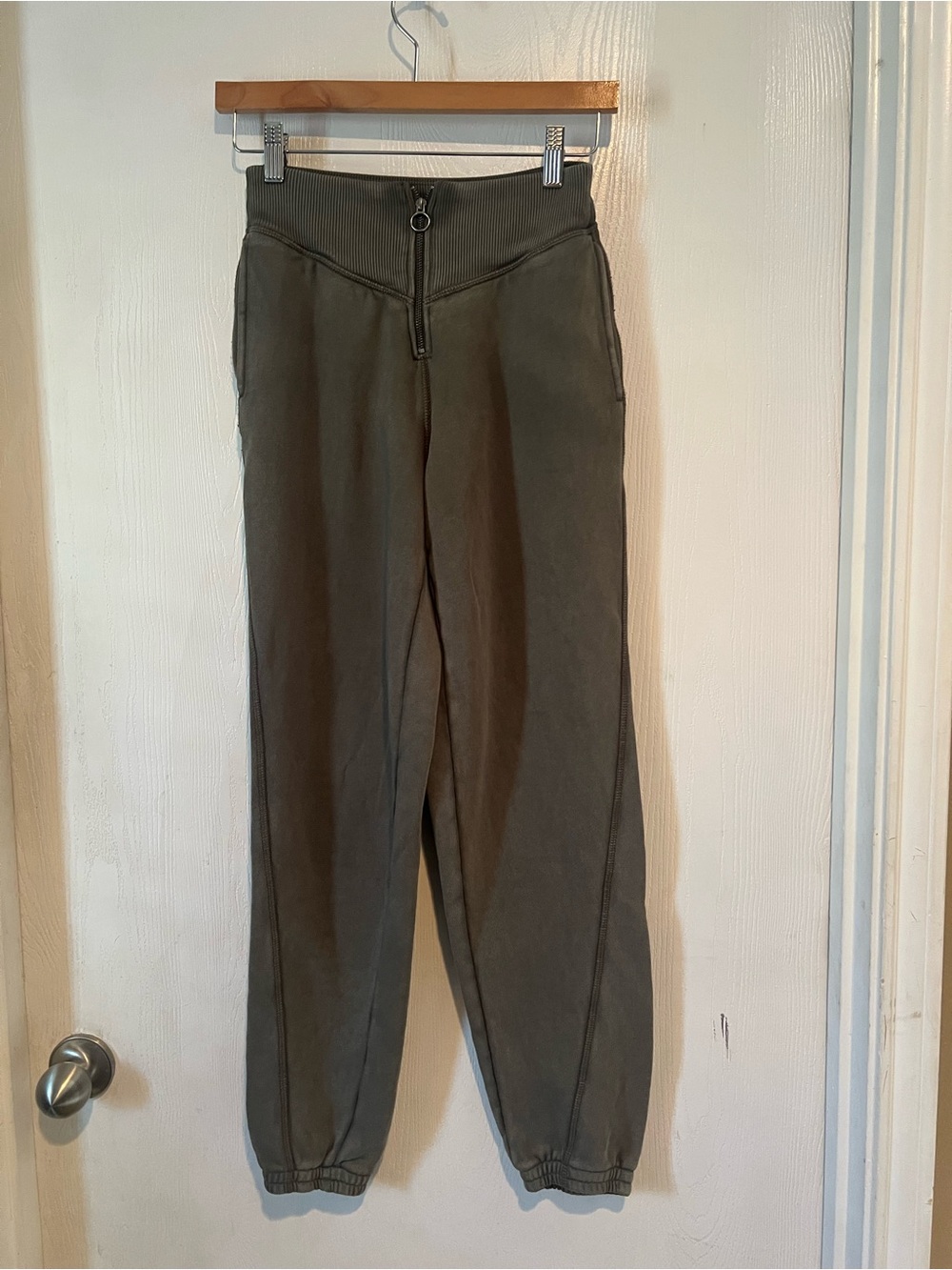 Aerie olive green Fleece Corset Joggers ribbed corset waist zipper front sz XS